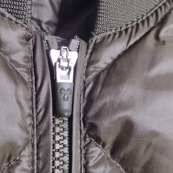 Tna Aritzia army green league jacket quilted down XXS - Picture 3 of 14